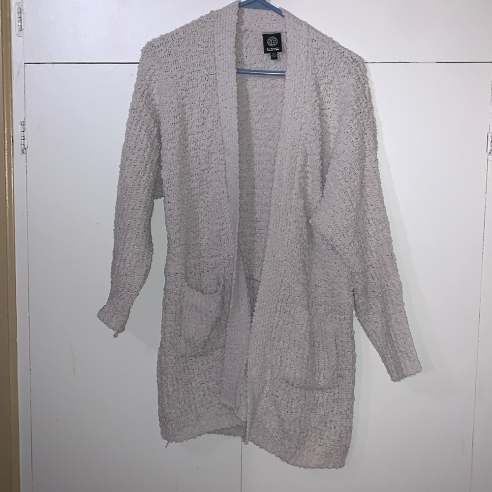 Bobeau cardigan size xs. Cream colored